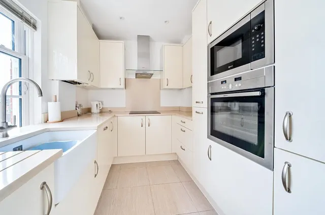 Bridge Park, Twyford, RG10, photo 2