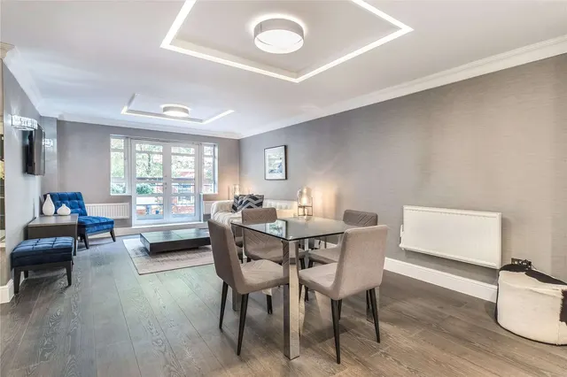 Photo 2 — Greycoat House, 27 Greycoat Street, Westminster, London, SW1P 2QF