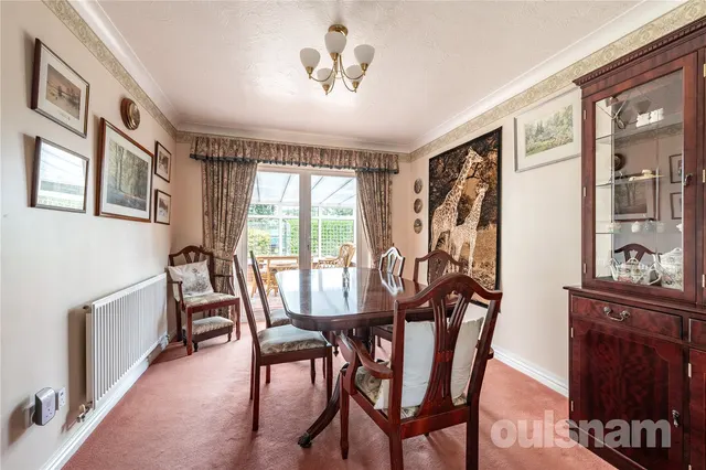 Photo 3 — Glenfield Close, Redditch, Worcestershire, B97 5FA