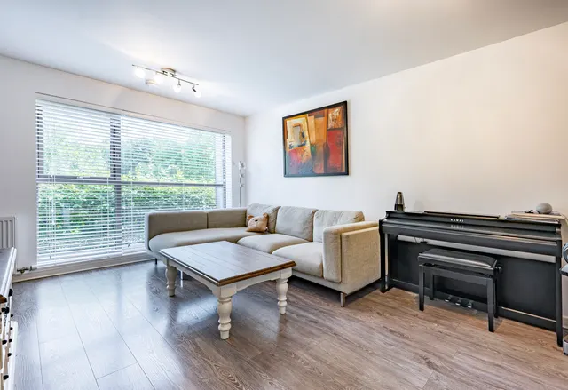 Edmonton Terrace, Glasgow, G40, photo 2