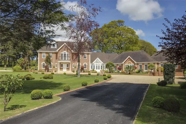 Bury Gate, Bury, Pulborough, West Sussex, RH20 1HA, photo 1