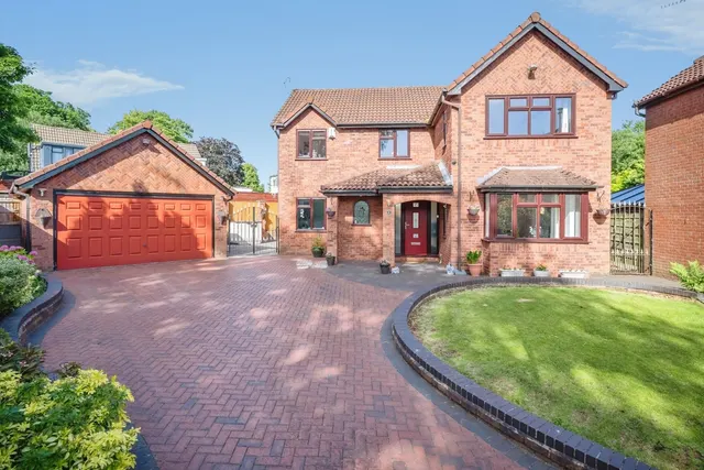 Newton Grove, Fearnhead, Warrington, Cheshire, WA2, photo 1