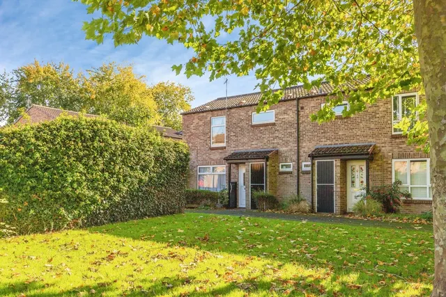 Buckshaw Hall Close, Chorley, PR7, photo 1