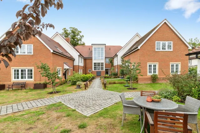 Norton Way South, Letchworth Garden City, SG6, photo 1