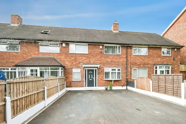 Meriden Drive, Birmingham, West Midlands, B37, photo 1