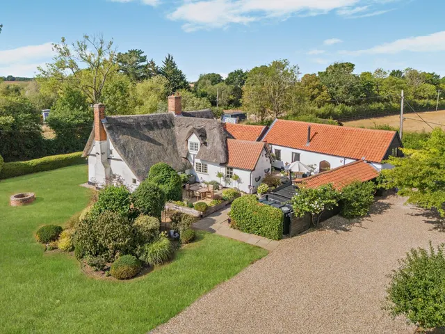 Lindsey, Ipswich, Suffolk, IP7 6QA, photo 1