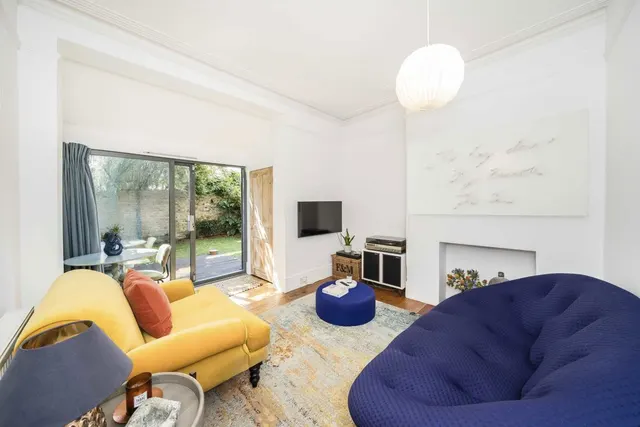 Kingscourt Road, SW16, photo 2