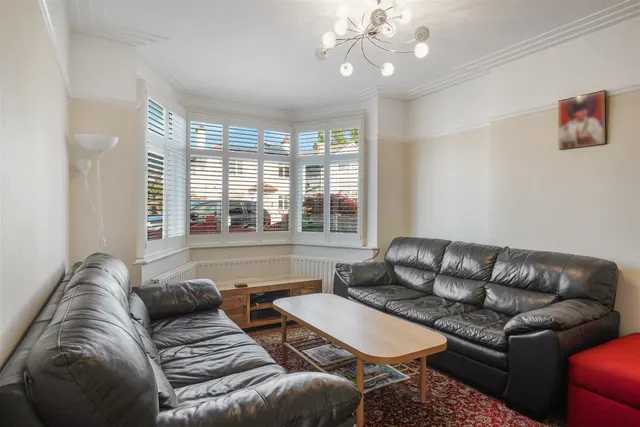 Sudbury Avenue, Wembley, HA0, photo 2