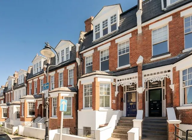 Milton Avenue, Highgate, N6, photo 1