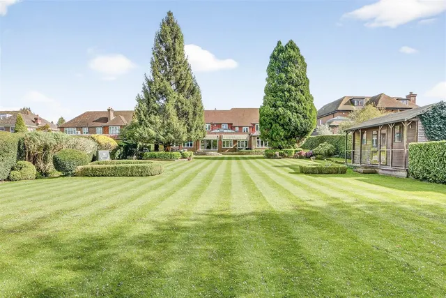 Golf Side, South Cheam, SM2, photo 2