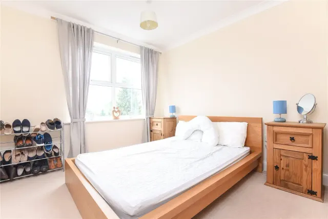 Tachbrook Street, London, SW1V, photo 3