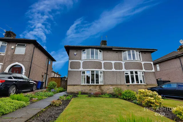 Briercliffe Road, Burnley, BB10, photo 1