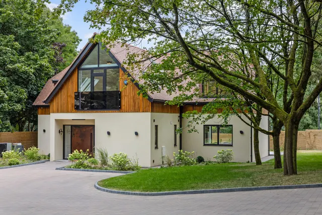 Brockley Hill, Stanmore, HA7, photo 1