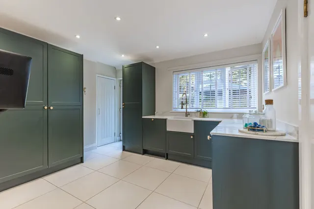 Wormegay Road, Blackborough End, PE32, photo 3