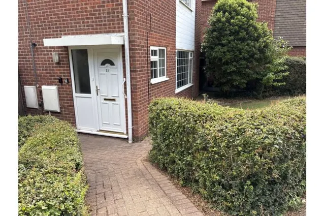 Latimer Drive, Nottingham, NG9, photo 3