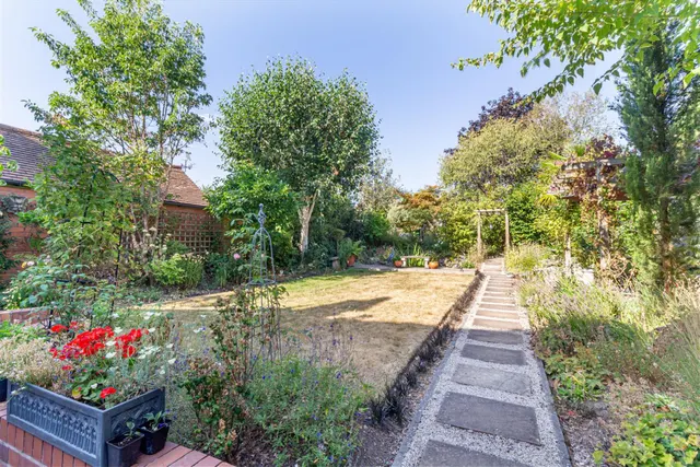 Malvern Road, Worcester, WR2, photo 3