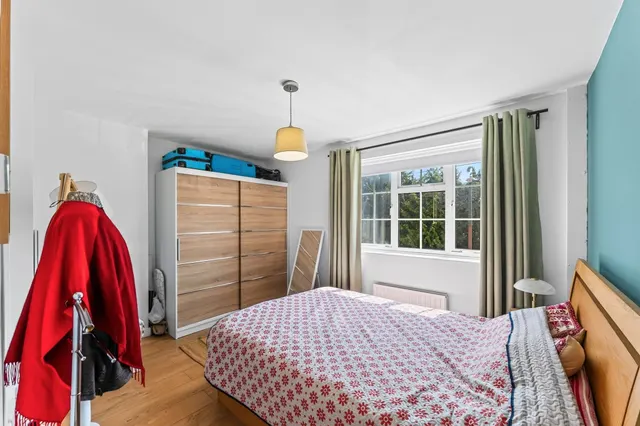 Langdon Road, Morden, photo 1