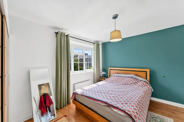 Photo 2 — Langdon Road, Morden