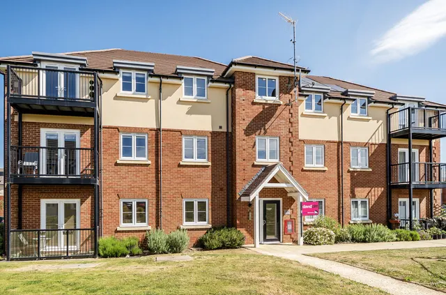 Herd Drive, Wokingham, Berkshire, RG41 1BL, photo 1