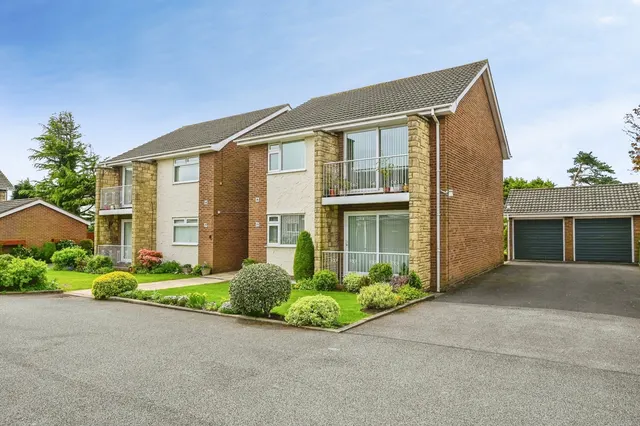 Phillips Lane, Formby, L37, photo 2