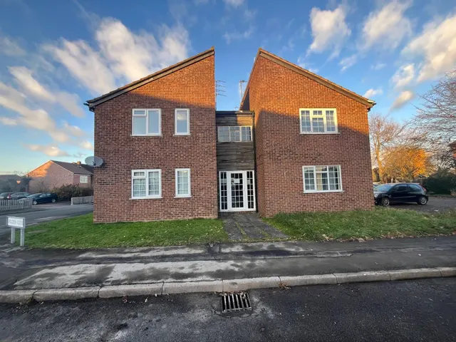 Polden Close, Shepshed, LE12, photo 3