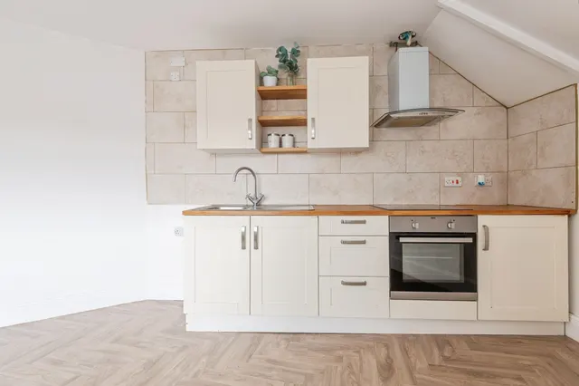 Alcombe Road, Minehead, TA24, photo 3