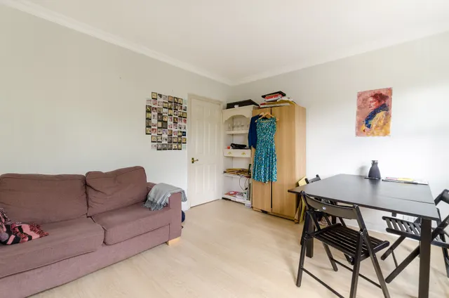 Photo 3 — 2 Clark House, 65a Sidney Street, London
