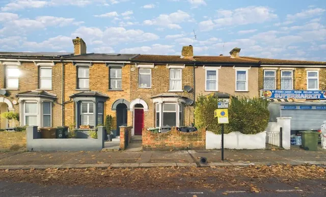 Queens Road, Walthamstow, London, E17, photo 1