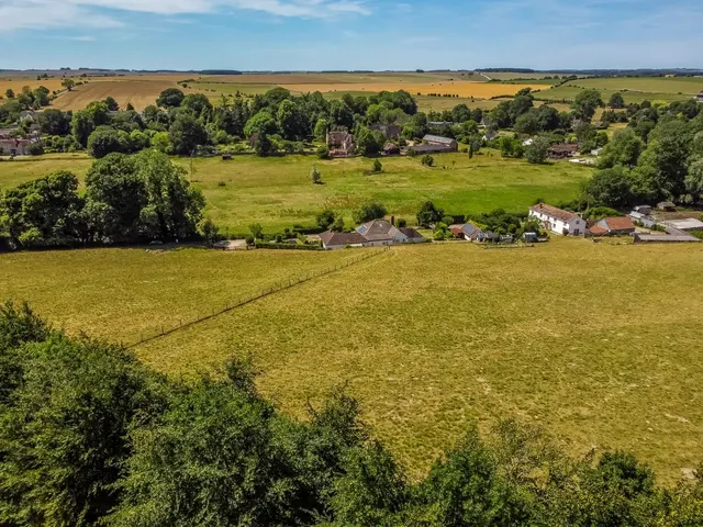 Photo 2 — Orcheston, Salisbury, Wiltshire, SP3 4RG