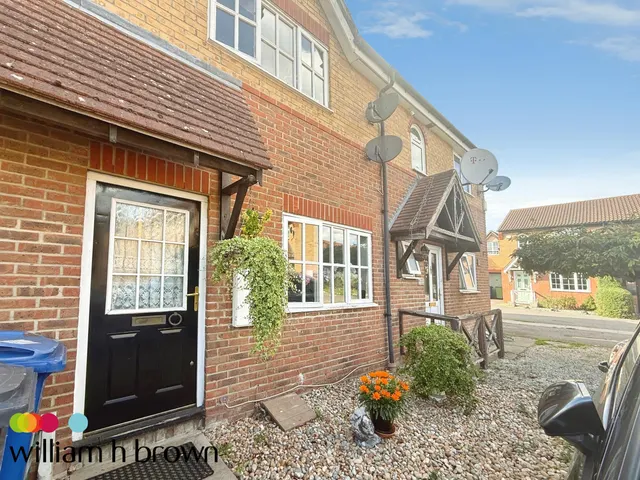 Lavender Close, SOUTH OCKENDON, photo 1
