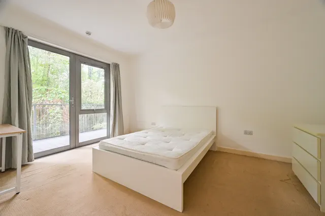 Photo 3 — Apartment G09, 417 Wick Lane, London