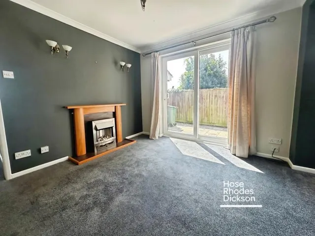 Latimer Road, St. Helens, PO33, photo 2