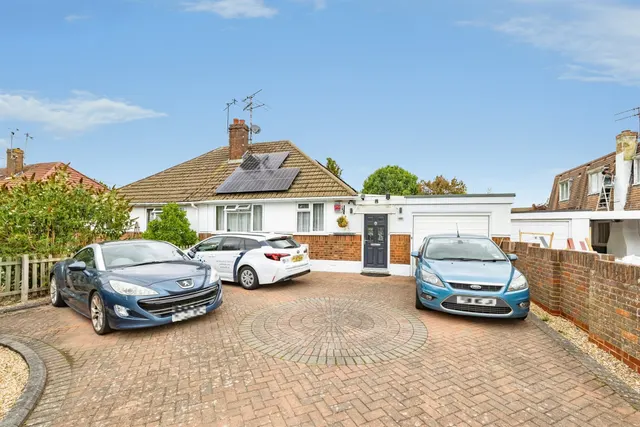 Bushey Mill Lane, Bushey, WD23, photo 1
