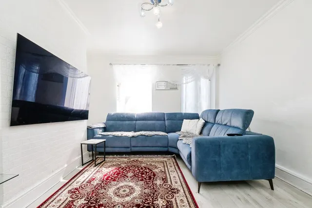 Photo 3 — Corran Way, South Ockendon, Essex, RM15