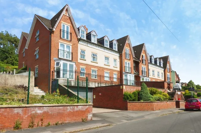 Albert Road, Sheffield, S8, photo 1
