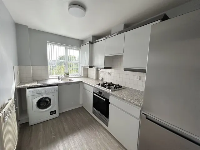 Hall Lane, Manchester, M23, photo 2