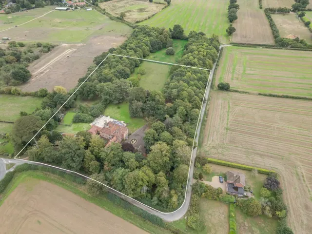 Church Road, Ashby St. Mary, NR14, photo 2