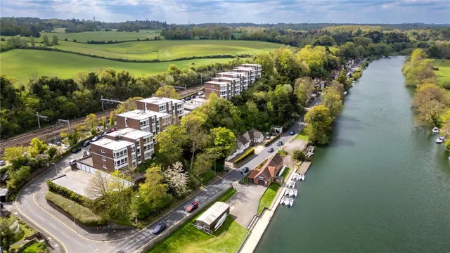 Shooters Hill, Pangbourne, RG8, photo 1