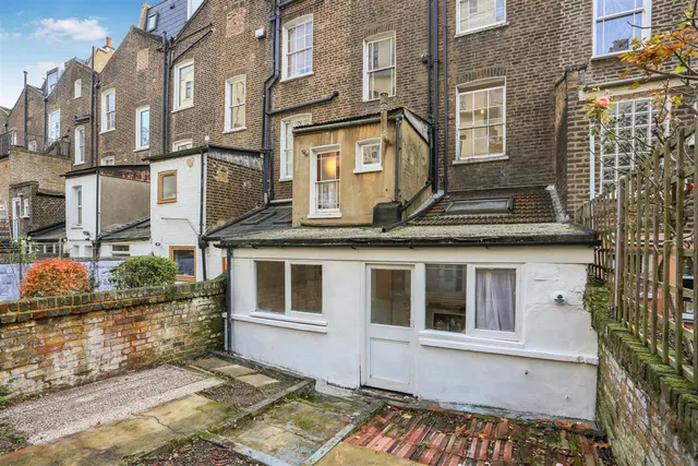 Photo 3 — Windsor Road, London