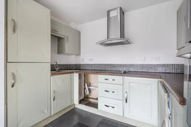 Willow Road, Aylesbury, HP19, photo 3