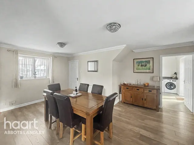 Oak Green, Abbots Langley, WD5, photo 2