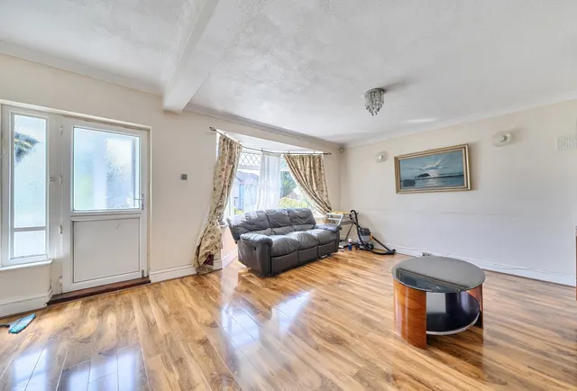 Photo 3 — Ellsworth Road, Bristol, BS10 7EQ