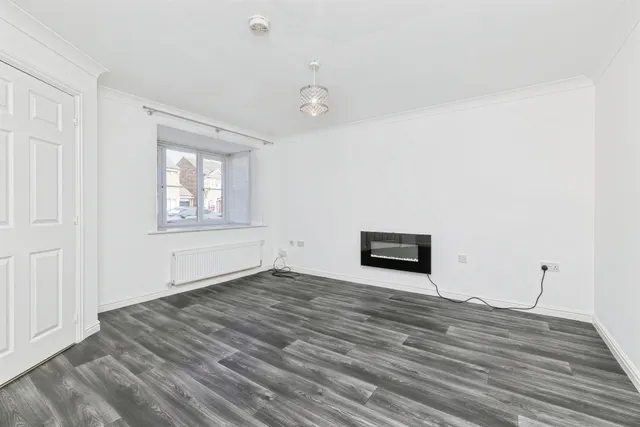 Sedgewick Close, Hartlepool, TS24, photo 2