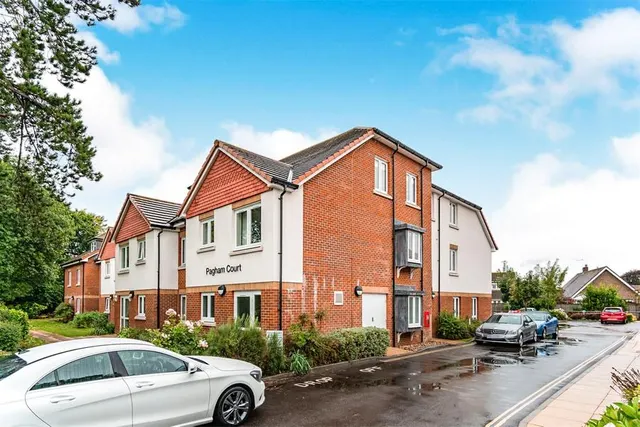 Hawthorn Road, Aldwick, PO21, photo 3