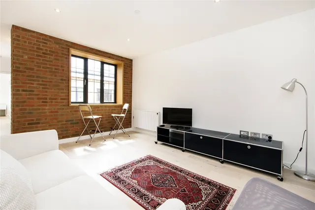 St. James's Road, London, SE1, photo 1