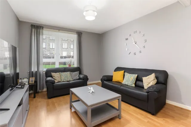 Ballindalloch Drive, Dennistoun, G31, photo 2