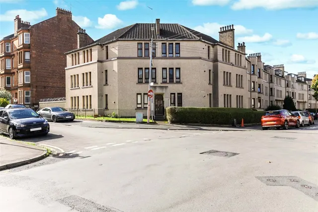 Ballindalloch Drive, Dennistoun, G31, photo 1