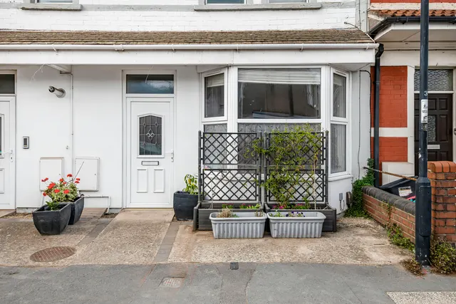 Sandholme Road, Brislington, BS4, photo 3
