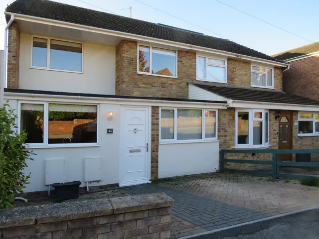 Victoria Road, Wilton, SP2, photo 1