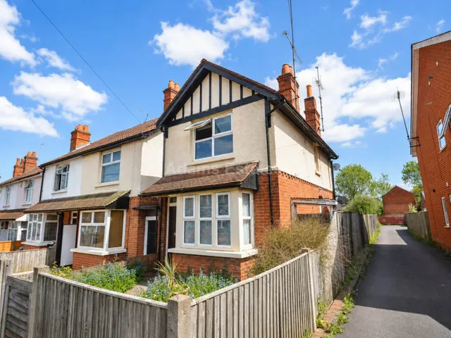 1 bedroom flat — St Georges Road, Reading, RG30 2RG